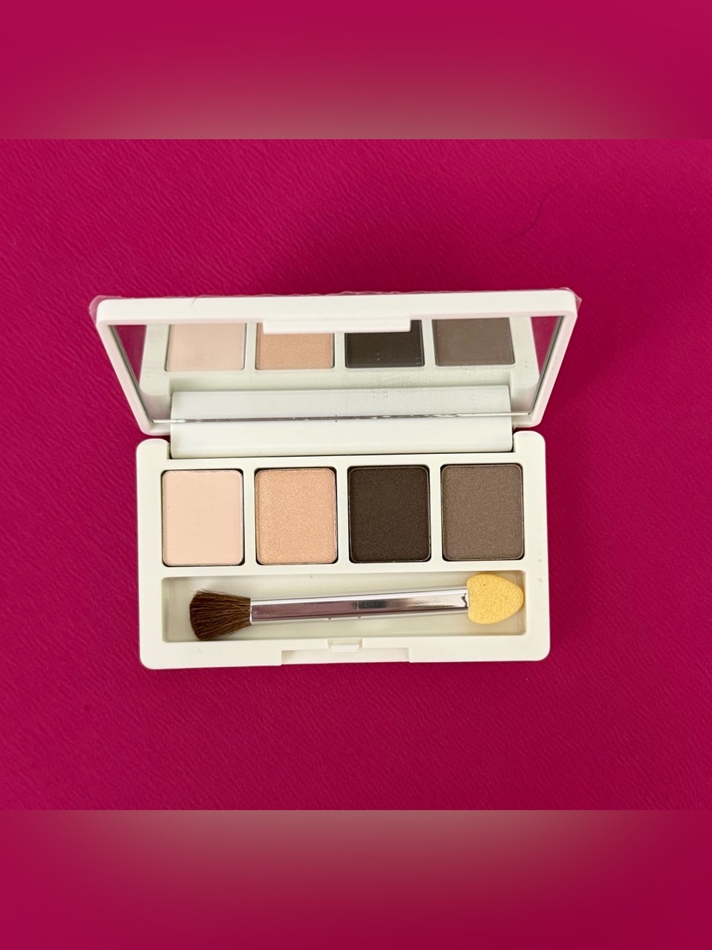 Clinique color surge eyeshadow quad palettes X2. New !!! - Picture 6 of 9